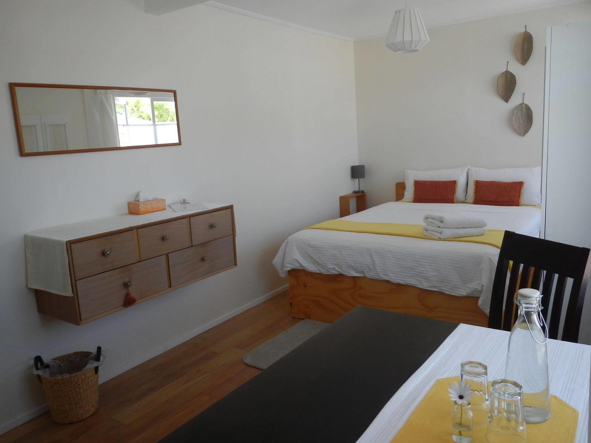 The Beach House - Nelson Luaran gambar